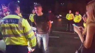 Politistul care l-a facut KO pe Boureanu, "tepuit" cu 3.000 euro! Agentul asteapta 7.000 euro si de la fostul deputat