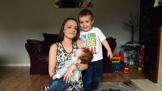 Un caz care a socat medicii din intreaga lume: Aaron, baiatul care traieste fara creier