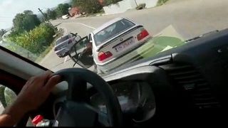 O sicanare in trafic s-a terminat cu un atac in stil mafiot, pe o sosea din Vrancea