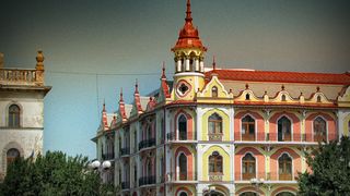 Cum a reusit primarul din Oradea sa ii convinga pe oradeni sa isi reconsolideze casele si cladirile vechi! Ce oferta le-a facut primaria!