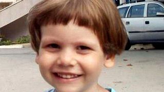 Au trecut 5 ani de la moartea lui Ionut , copilul sfasiat de maidanezi. Mama lui a transmis un mesaj emotionant