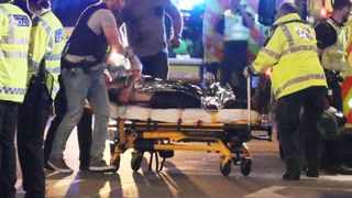 Groaza pe strazile din California! Zece oameni, printre care si copii, au fost impuscati. Familiile sunt in stare de soc