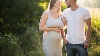 Semnal de alarma al specialistilor! Aveti grija ce mancati daca vreti sa mai faceti copii!