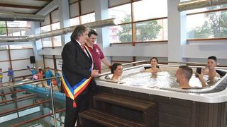 Un centru SPA din Lugoj zace in paragina desi a fost inaugurat cu mare fast acum doi ani