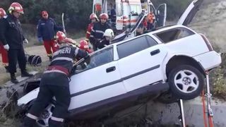 Accident grav in Dolj soldat cu patru raniti, printre care si un bebelus de 9 luni! Soferul vinovat era baut