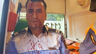 Politistul batut pana la sange de un sofer e sarac lipit! Vezi pentru ce salariu isi risca viata agentul Cristian Bitica!