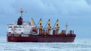 Un cetatean roman se afla printre cei 12 marinari rapiti in largul Nigeriei. MAE confirma acest lucru