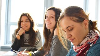 Fara scoala si gradinita de referendum. Orasele in care se suspenda cursurile