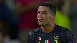 Se inmulţesc acuzaţiile de viol la adresa lui Ronaldo! Printre victime s-ar afla şi o minoră