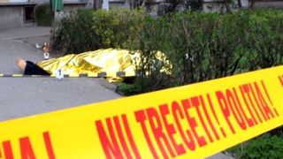 Un bărbat a murit după ce s-a aruncat de la etajul 1 al Spitalului Judeţean Buzău