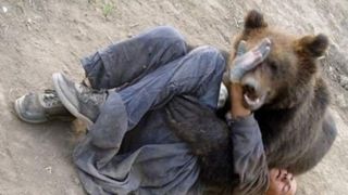 Cioban atacat de urs la o stână din Prahova!