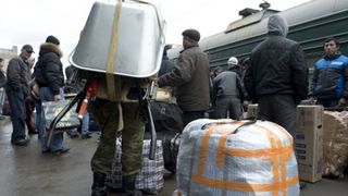 Sclavie modernă în Anglia. Mai mulţi români, obligaţi să lucreze în condiţii mizere. Ce pedepse au primit vinovaţii