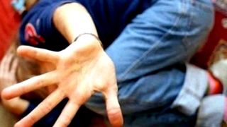 Elev terorizat, &icirc;ntr-un internat din Timişoara. A fost dezbrăcat, bătut cu prosopul şi cureaua chiar de proprii colegi zile &icirc;ntregi