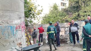 Caz şocant la Focşani! Schelet uman, găsit printre gunoaie lângă o unitate militară