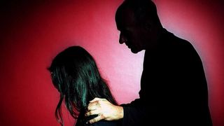 Bărbat de 69 de ani din Vaslui, arestat după ce a violat o fată de 14 ani