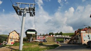 Jale pe Vale! Staţiunea Straja din Valea Jiului s-a dezvoltat în ultimii ani, însă într-un mod haotic