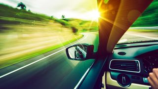 Iti doresti un city break lipsit de griji? Inchiriaza un autoturism !