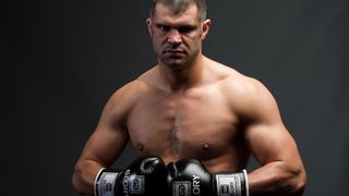 Emoţionant, ce talisman norocos are Daniel Ghiţă la meciurile din ring! Mama lui i l-a dat!