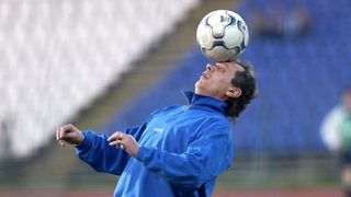 Scandalul uriaş declanşat de Mădălin Voicu după ce l-a declarat ”ţigan” pe Ilie Balaci, într-o conferinţă la Craiova! Vezi replica elegantă a regretatului mare fotbalist VIDEO