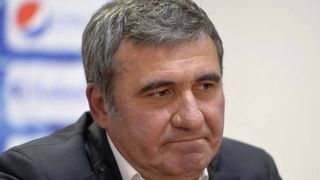 Hagi a rupt legătura cu locurile natale! Marele fotbalist şi-a donat casa părintească de la Săcele! "Oricum nu mai trecuse pe aici de 15 ani!"