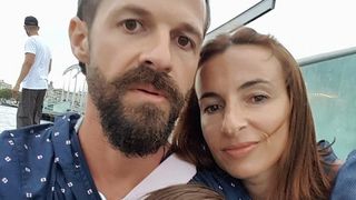 Adelina Oancea, alături de soţ şi de băietelul cel mare