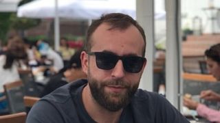 Cum a putut să fie găsit copilaşul ucis de poliţistul sinucigaş! Anchetatorii s-au cutremurat c&acirc;nd au intrat &icirc;n casă si au vazut! Era &icirc;ntr-un sac!!!