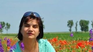 Carmen, asistenta din Zimnicea, care a făcut accident vascular &icirc;n timpul programului, a murit. Familia este &icirc;n stare de ŞOC