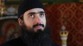 Un preot de 33 de ani din Neamţ a dispărut fără urmă de 10 zile! Mitropolia nu &icirc;l caută! "E nebun! Are probleme psihice mari" - Enoriaşii sunt &icirc;ngrijoraţi şi cred că omul a fost răpit