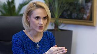 Teorie halucinantă a Gabrielei Firea: "Domnul Dragnea vrea să mă lichideze şi să desfiinţeze Bucureştiul!"