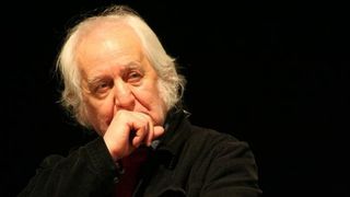 Doliu &icirc;n cultura rom&acirc;nească! A murit poetul Cristian Simionescu