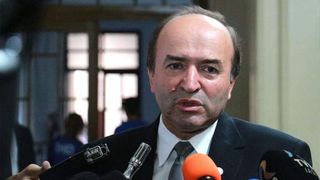 Tudorel Toader, reacţie la cald &icirc;n cazul raportului MCV: &rdquo;Are iz politic, are multe interese, raportul foloseşte standarde duble...&rdquo;