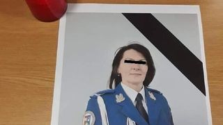 A vrut Irina, jandarmeriţa din Suceava, să se sinucidă? "A sărit pe maşină. Nu aveam cum să o mai evit!" - Şoferul spune că ea ar fi putut evita tragedia.