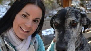 Şi-a sunat soţul din maşină şi i-a zis că o să moară. Bărbatul &icirc;nsă n-a vrut să accepte că-şi pierde soţia &icirc;ntr-un incendiu. Ce s-a &icirc;nt&acirc;mplat este dincolo de cuvinte