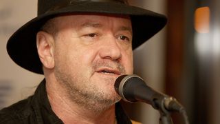 Nicu Alifantis, revoltat de o reclamă în care joacă Mihai Bobonete: ”Cât de fără bun simţ să fii să molfăi istoria neamului românesc şi memoria Centenarului Marii Uniri?”