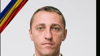 El este Alexandru, t&acirc;nărul militar mort electrocutat la Alba Iulia! Un copil nu va avea cui să &icirc;i mai spună "tată" - Avea numai 33 de ani!