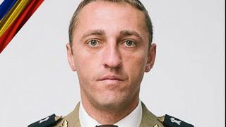 Mesaj devastator scris de Klara, sora lui Alex, soldatul mort electrocutat la Alba Iulia! R&acirc;ndurile care arată c&acirc;t de mult &icirc;şi iubea ea fratele! "&Icirc;mi lipseşti!"