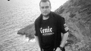 Andrei urma să &icirc;mplinească 27 de ani m&acirc;ine, dar şi-a găsit sf&acirc;rşitul &icirc;n Grecia! Familia &icirc;ndurerată nu are bani să-i repatrieze trupul