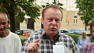 Bravo, Rom&acirc;nia, neam unit!  &Icirc;n Bihor, un om de r&acirc;nd face pentru semenii lui ce autorităţile nu sunt &icirc;n stare să facă