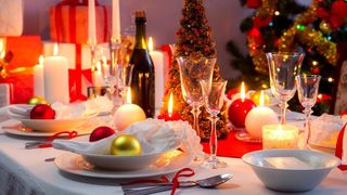 Cum pregătim masa de Crăciun. Idei practice pentru cea mai frumoasă perioadă din an