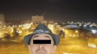 Bărbatul suspectat că a omor&acirc;t 70 de c&acirc;ini s-a predat! A chemat poliţia acasă, să-l ridice