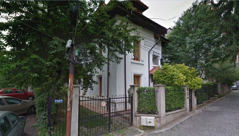 Asa arata casa lui Clotilde Armand