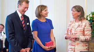 In cadrul intalnirilor de luni, Carmen Iohannis a schimbat mai multe tinute