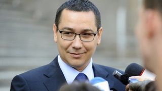 Victor Ponta ii cere demisia lui Iohannis! "Daca ai integritate, trebuie sa iti dai demisia!"