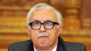 Raspunsul presedintelui CCR, Augustin Zegrean, la intrebarea "ce faceti cu 6.500 de euro pe luna?"