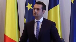 Catalin Chereches a fost adus din penitenciar pentru a depune juramantul de credinta: "Am venit acasa sa depun juramantul de primar al municipiului Baia Mare cu onoare si cu demnitate"