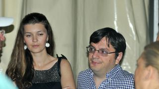 Mihaela, sotia fostului Ministru, e nascuta la Scornicesti
