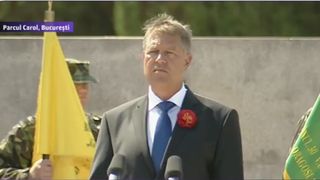 Klaus Iohannis si Dacian Ciolos participa la ceremonia cu ocazia implinirii a 100 de ani de la intrarea Romaniei in Primul Razboi Mondial