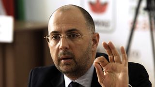 Kelemen Hunor: "Clasa politica nu este altceva decat imaginea din oglinda a societatii. Daca dai posibilitatea cetatenilor sa aleaga intre un corupt si un idiot, aleg coruptul"