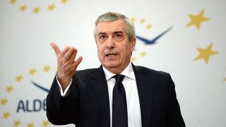 Tariceanu critica dur echipa premierului Dacian Ciolos: "Parca e luata din cartea de telefon"