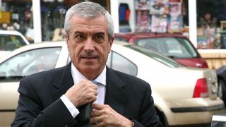 Sanctiuni pentru doi angajati ai DRPCIV pentru ca l-au favorizat pe Calin Popescu Tariceanu